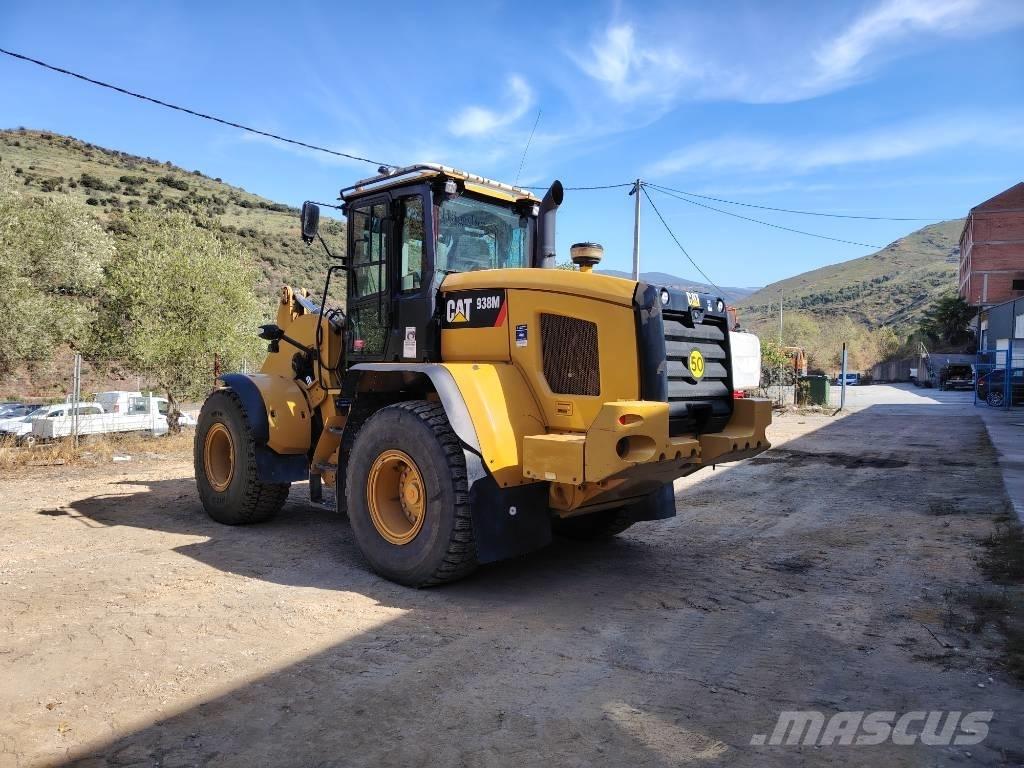 CAT 938 M Iekrāvēji uz riteņiem