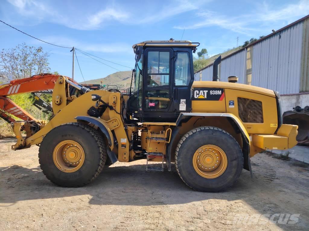 CAT 938 M Iekrāvēji uz riteņiem