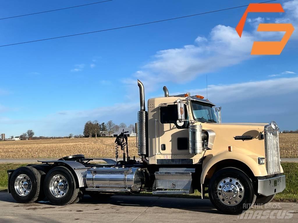 Kenworth W 900 Vilcēji