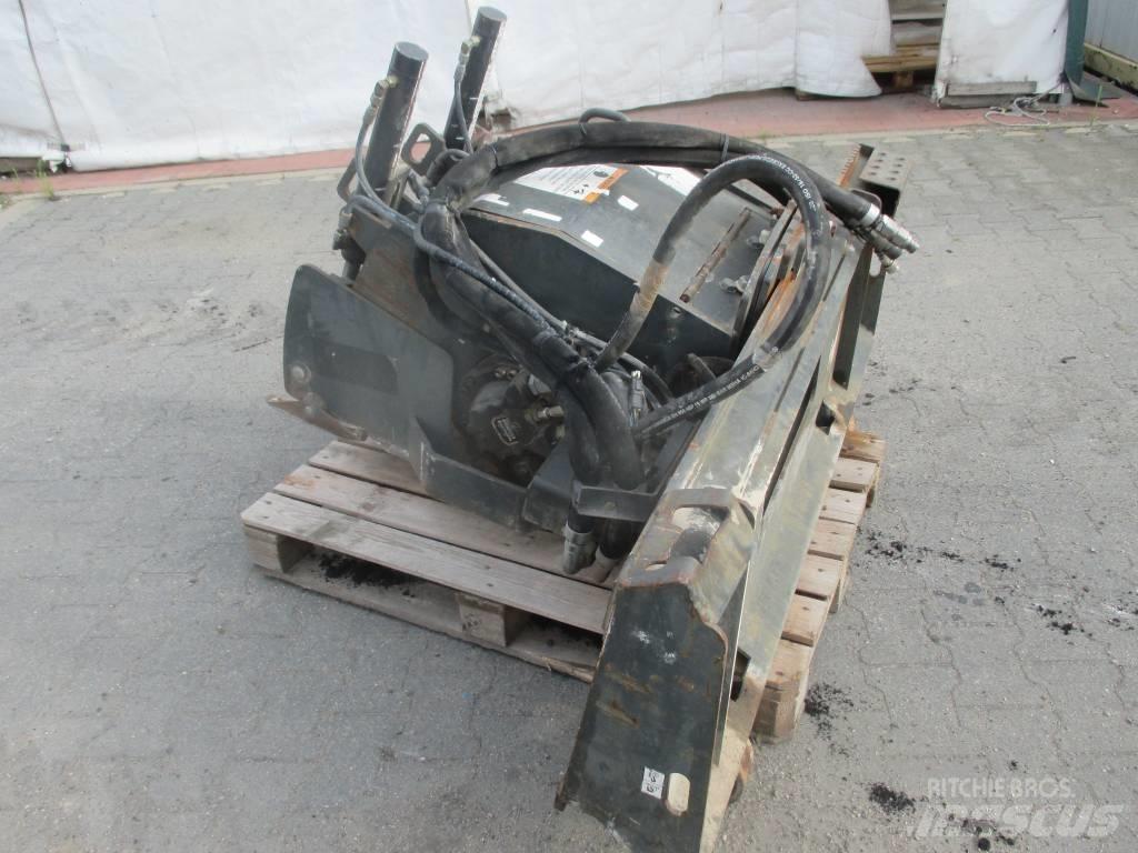 Bobcat 18 PLA Skrēperi