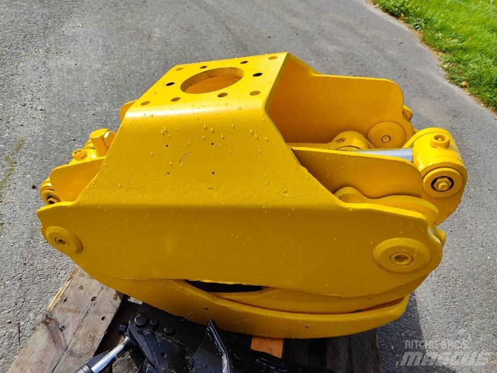 Komatsu G 28 Satvērējs