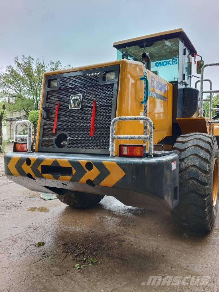 XCMG LW 500 KV Iekrāvēji uz riteņiem