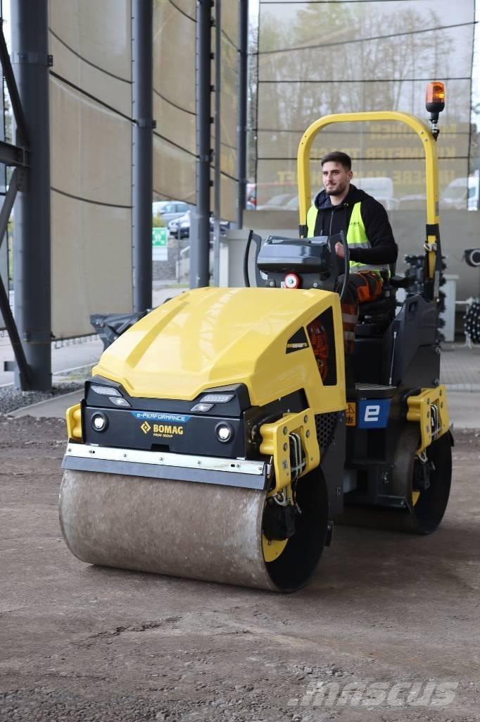 Bomag BW 120 ADe-5 Divvalču grunts veltņi