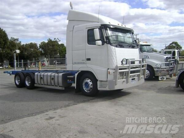 Volvo FH12 Šasija ar kabīni