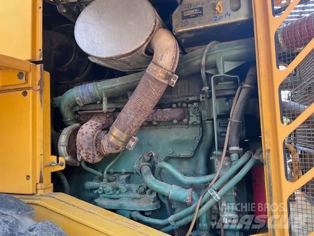 Volvo L 180 E Iekrāvēji uz riteņiem