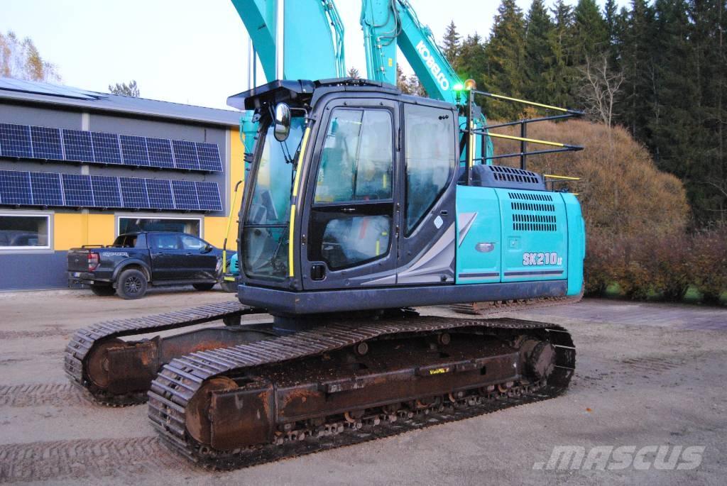 Kobelco SK210LC-11 Kāpurķēžu ekskavatori