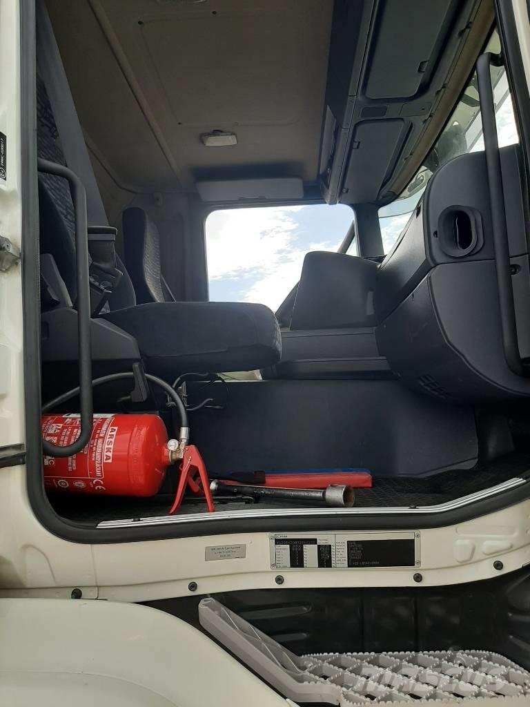 Scania G 420 Smagās mašīnas ar konteineriem