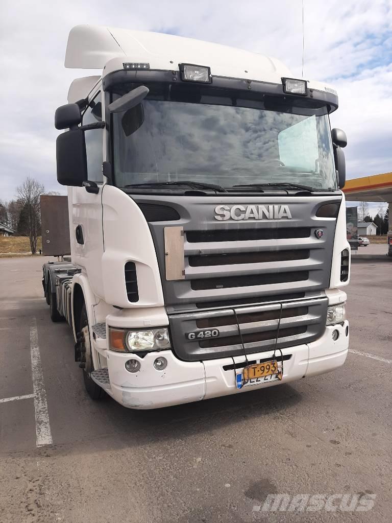 Scania G 420 Smagās mašīnas ar konteineriem