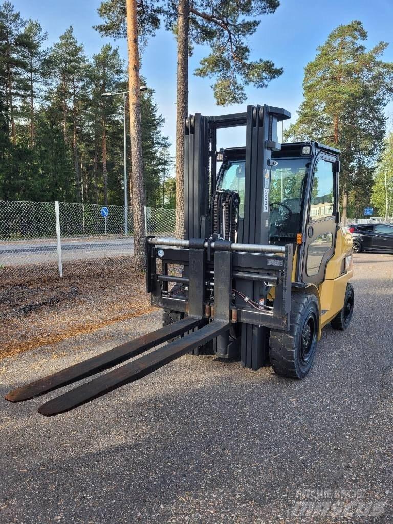 CAT DP45NB Tehnika ar dīzeļa dzinēju
