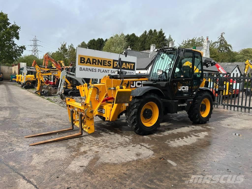 JCB 535-125 Hiviz Teleskopiskie manipulatori