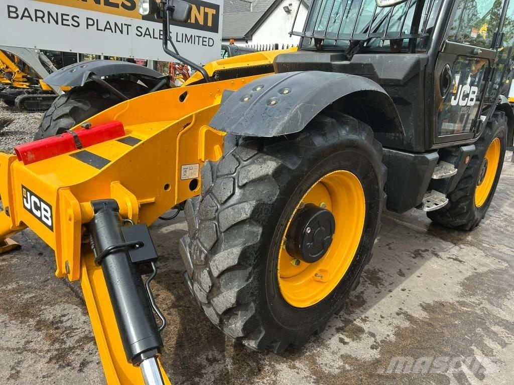 JCB 535-125 Hiviz Teleskopiskie manipulatori