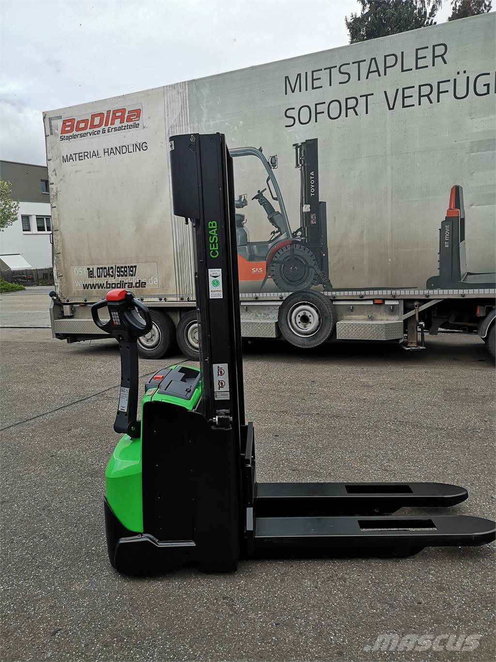 Cesab S210 Pašgājēji krautnētāji