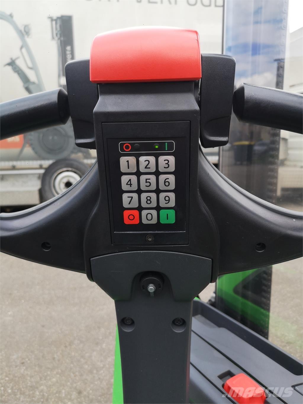 Cesab S210 Pašgājēji krautnētāji