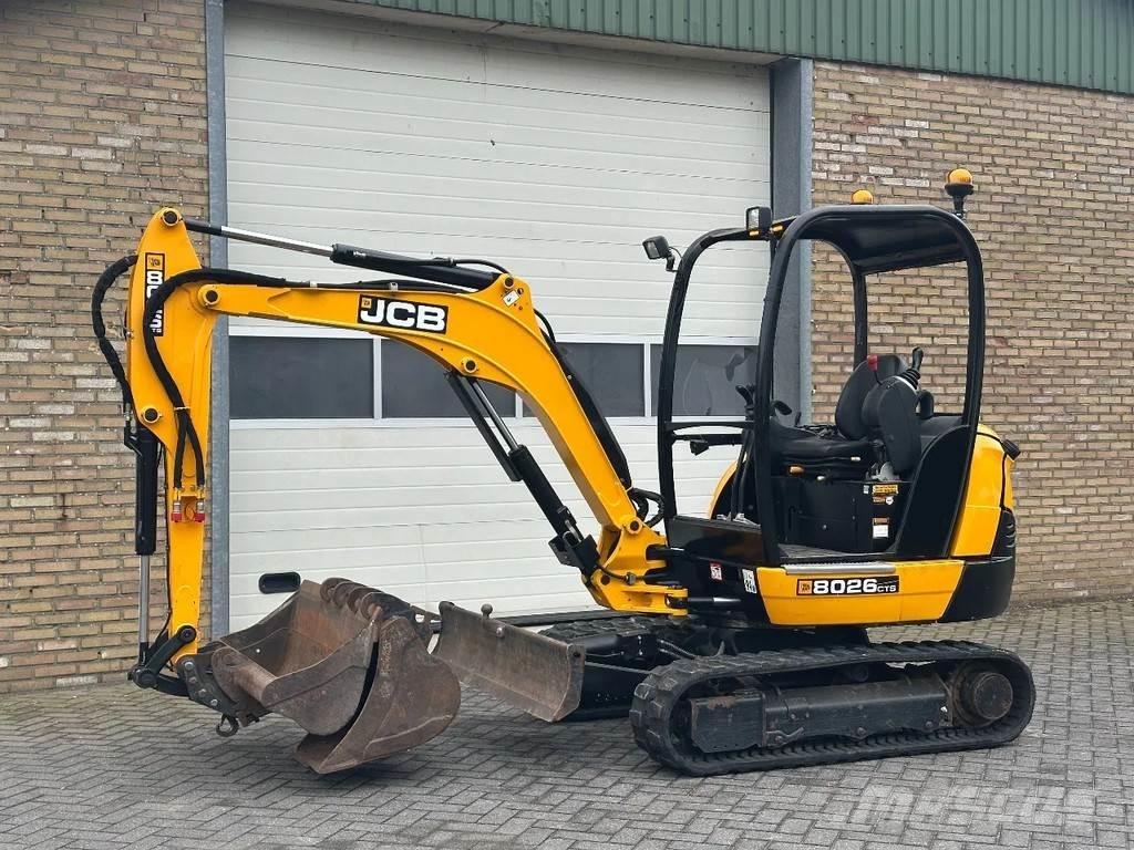 JCB 8026 CTS Mini ekskavatori < 7 t