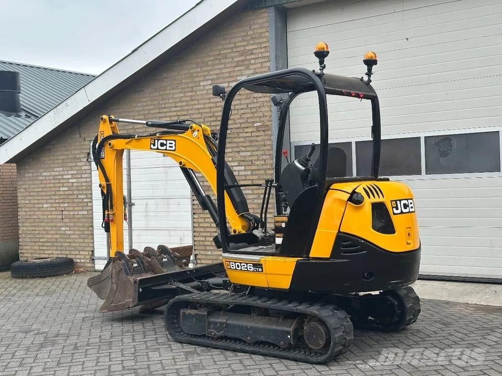 JCB 8026 CTS Mini ekskavatori < 7 t
