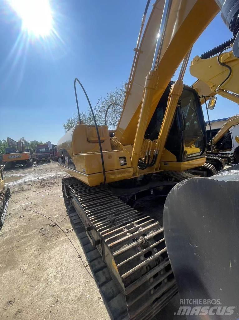 CAT 320 GC Kāpurķēžu ekskavatori