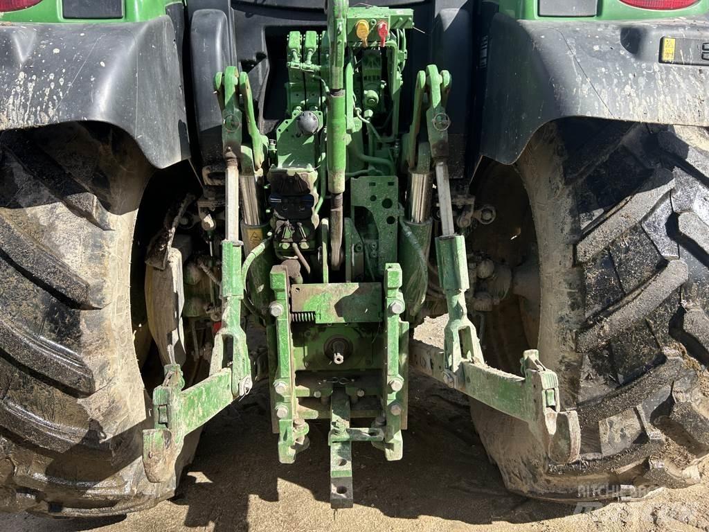 John Deere 6R 120 Traktori
