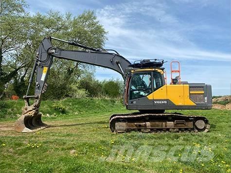 Volvo EC 220 EL Kāpurķēžu ekskavatori