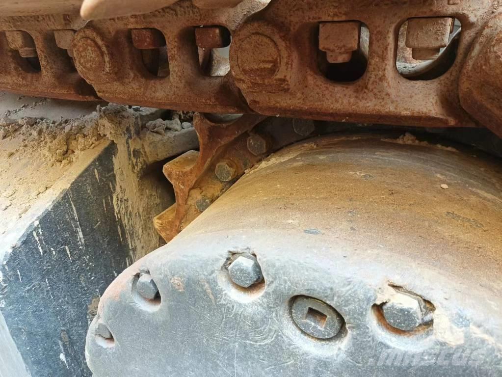 Komatsu PC 400-8 Kāpurķēžu ekskavatori
