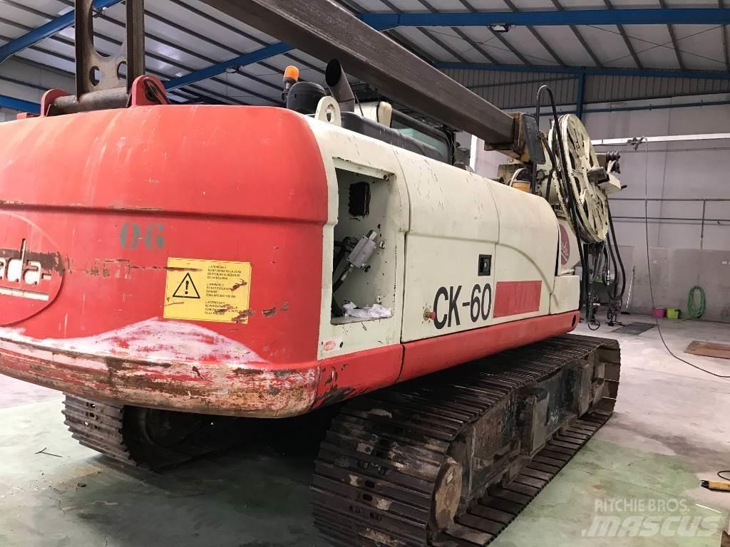 CAT 330 C Kāpurķēžu ekskavatori