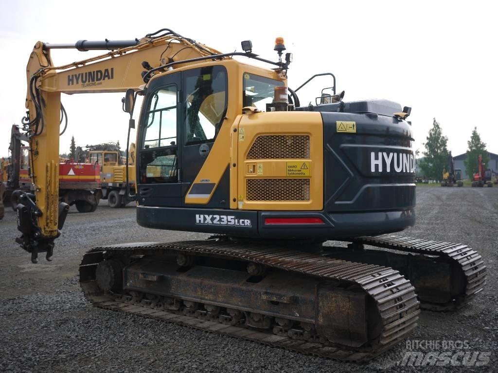 Hyundai HX 235 LCR Kāpurķēžu ekskavatori