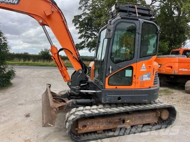 Doosan DX 85 R-3 Vidēja lieluma ekskavatori 7 t - 12 t