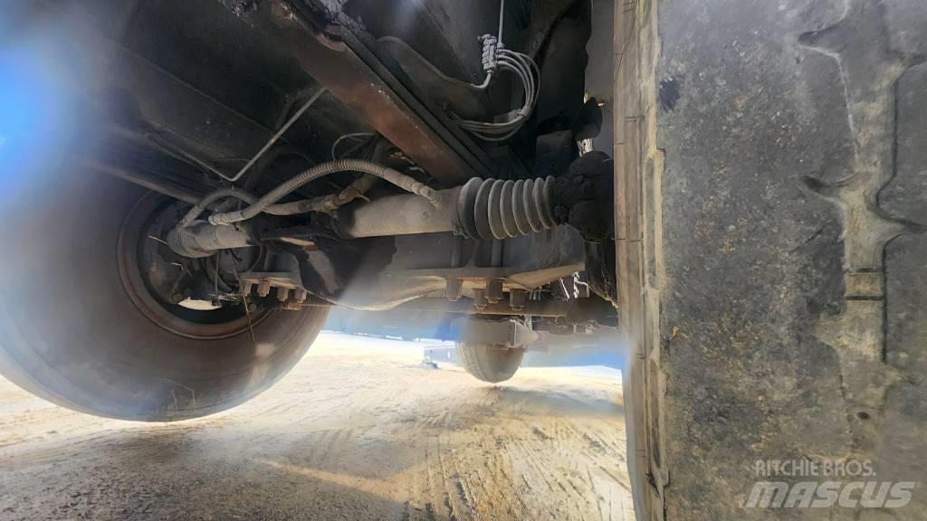Tadano TR250M-5 Celtņi nelīdzenām virsmām