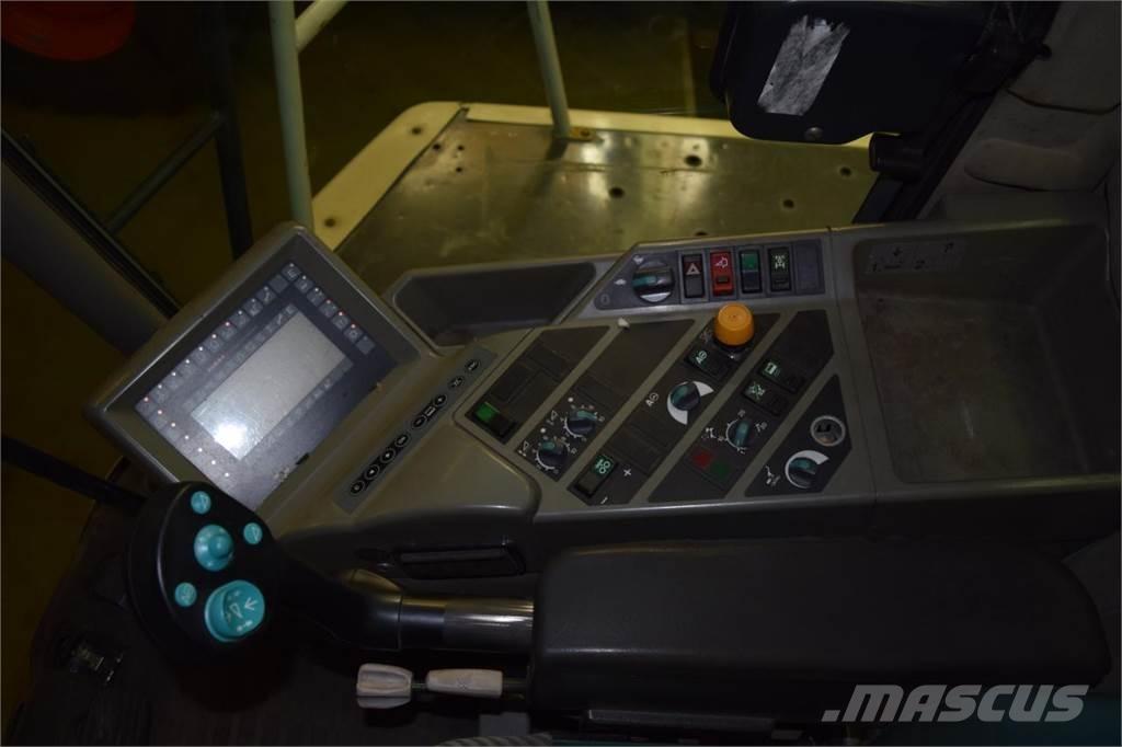 CLAAS Jaguar 900 Lopbarības novācēji