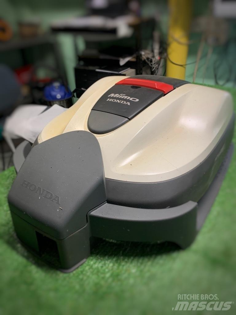 Honda Miimo HRM 310 Robots- zāles pļāvējs