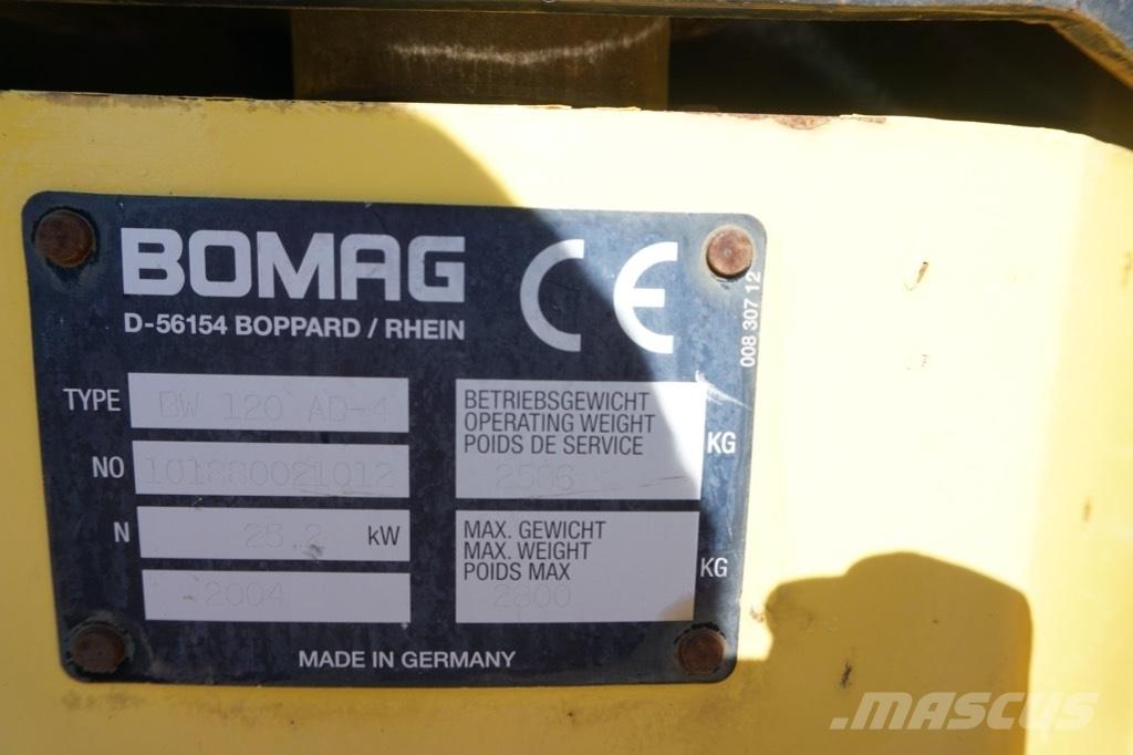 Bomag BW 120 AD-4 Divvalču grunts veltņi