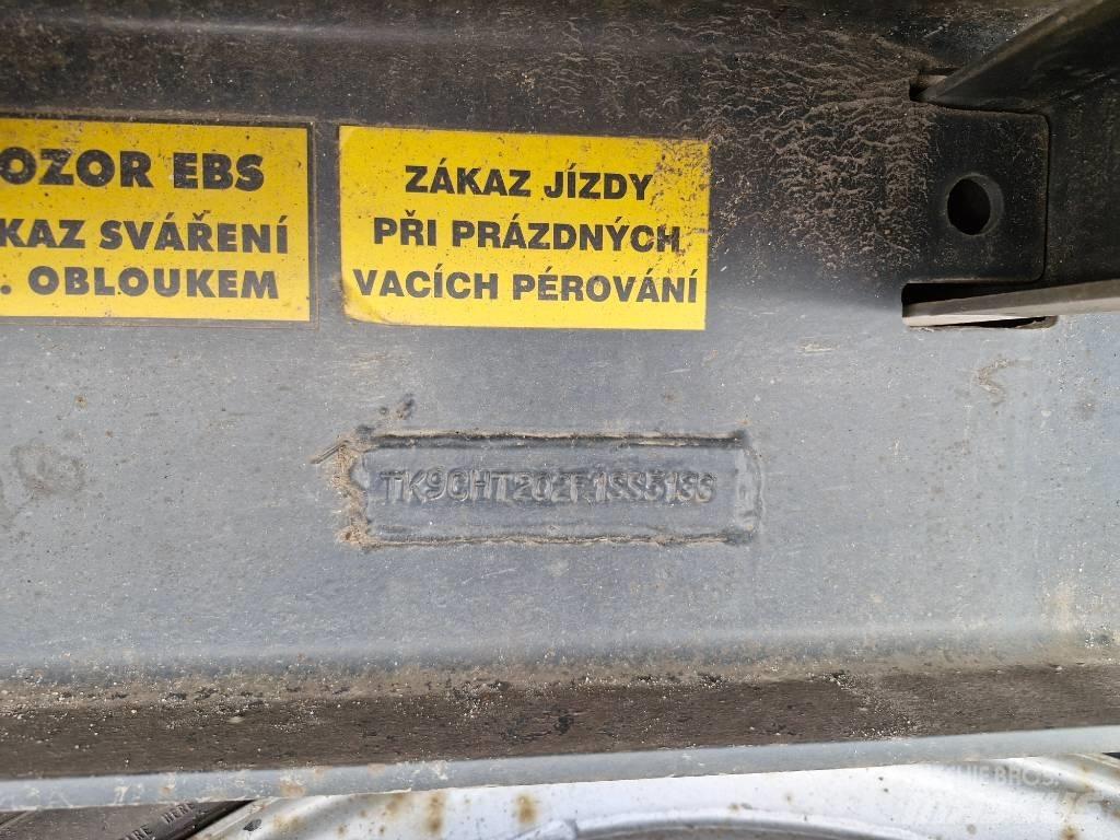 Svan CHT 202 Auto pārvadāšanas treileri