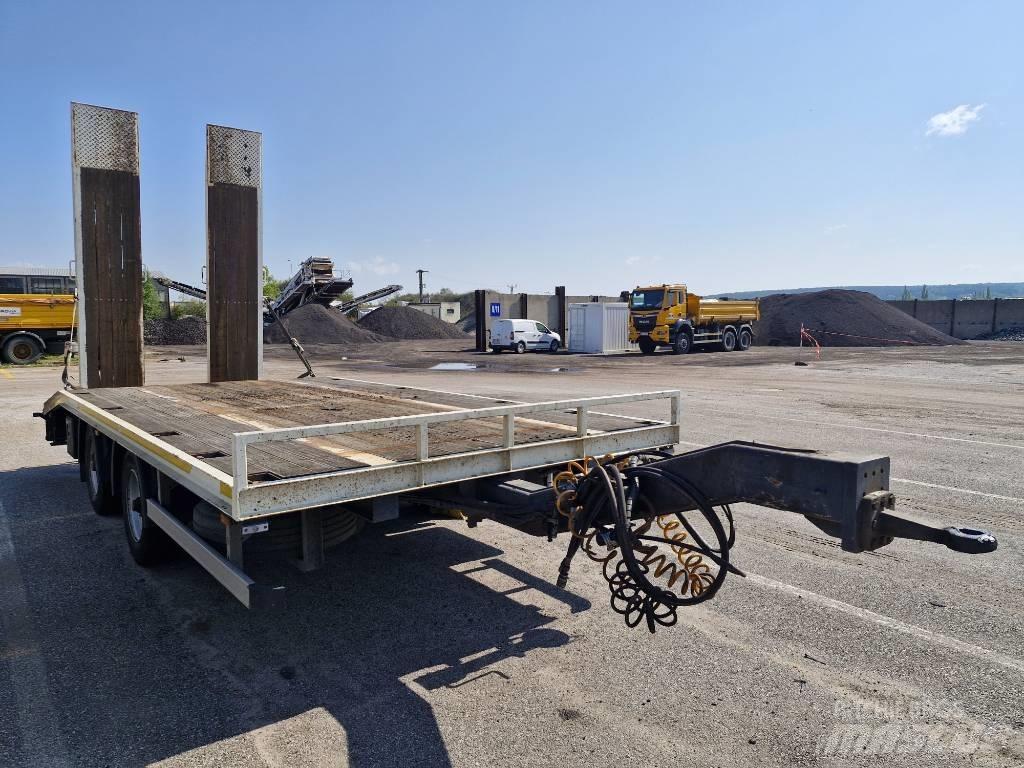 Svan CHT 202 Auto pārvadāšanas treileri