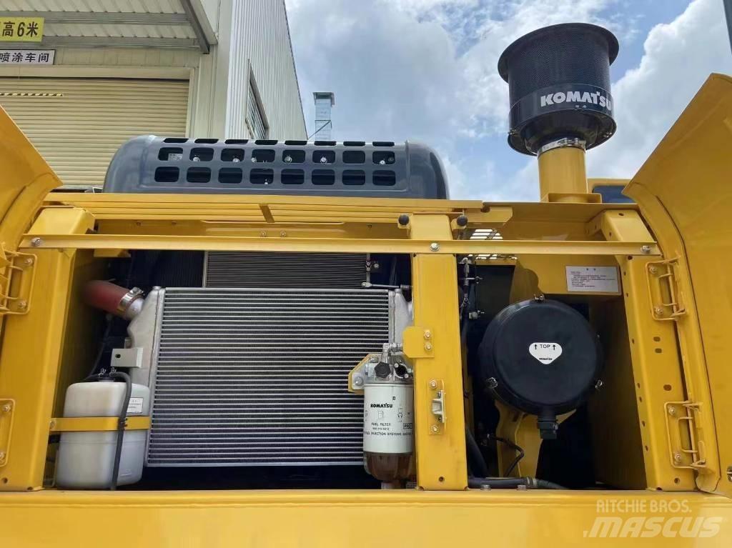 Komatsu PC 390 LC-10 Kāpurķēžu ekskavatori