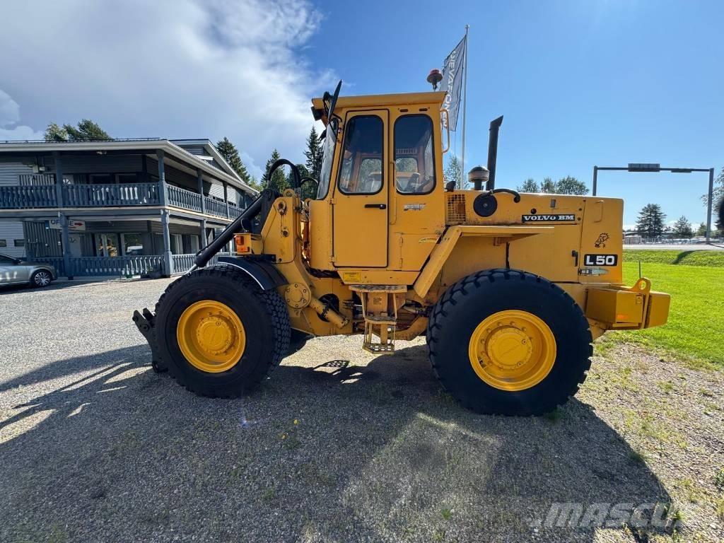 Volvo BM L 50 Iekrāvēji uz riteņiem