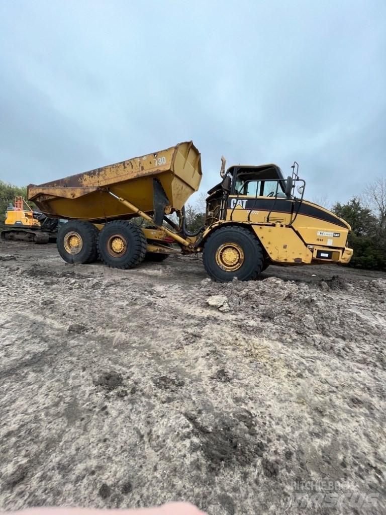 CAT 730 Artikulētie pašizgāzēji