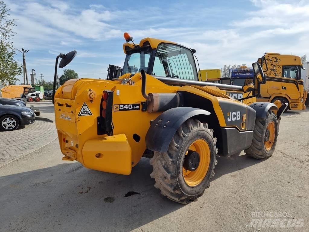 JCB 540-140 Hi Viz Teleskopiskie manipulatori