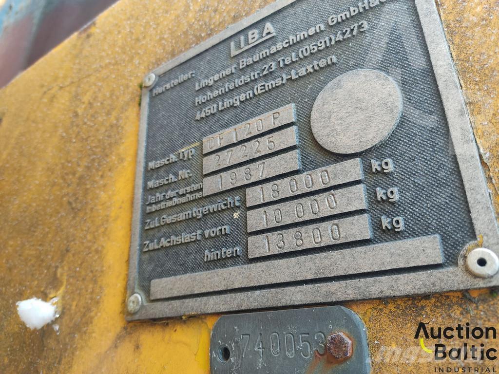 Demag DF 120 P Asfalta klājēji