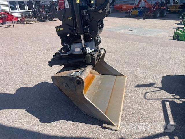 Atlas 185 W Ekskavatori uz riteņiem