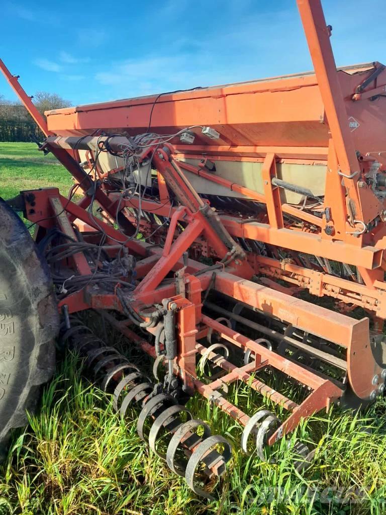 Kuhn Integra 4000 Kombinētās sējmašīnas