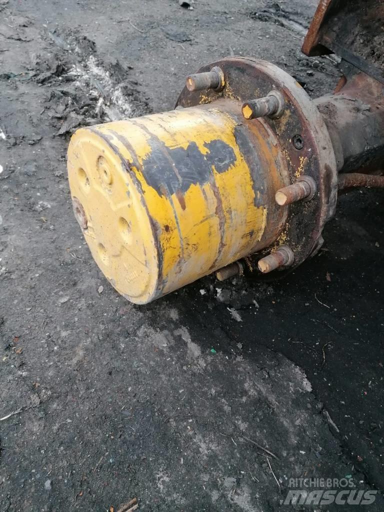 Volvo EW140 2002r Ekskavatori uz riteņiem