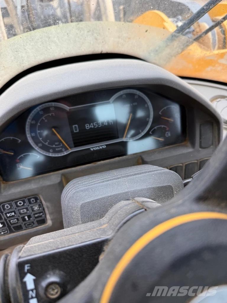 Volvo L 150 H Iekrāvēji uz riteņiem