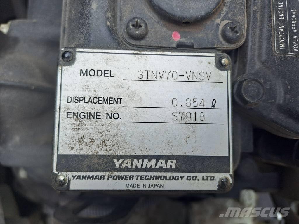 Wacker Neuson 803 Kāpurķēžu ekskavatori