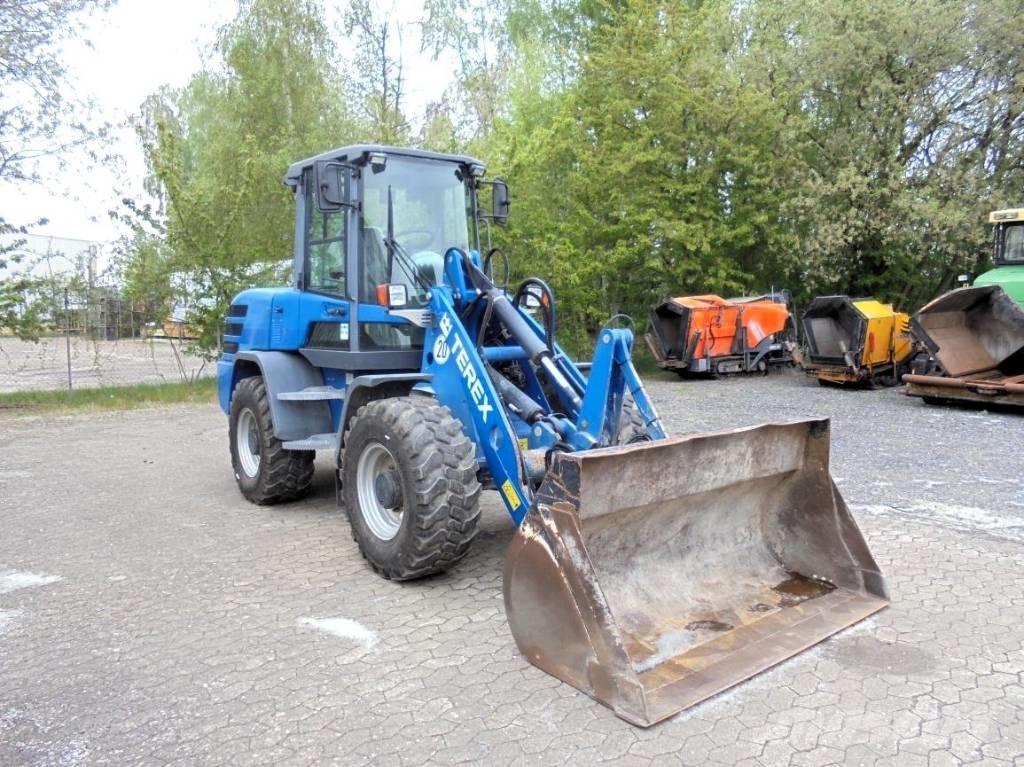 Terex TL 100 Iekrāvēji uz riteņiem