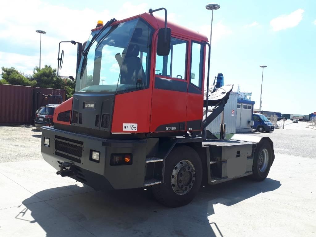 Kalmar TR618i Terminālie traktori