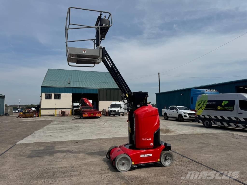 Manitou 100 VJR Vertikālie pacēlāji