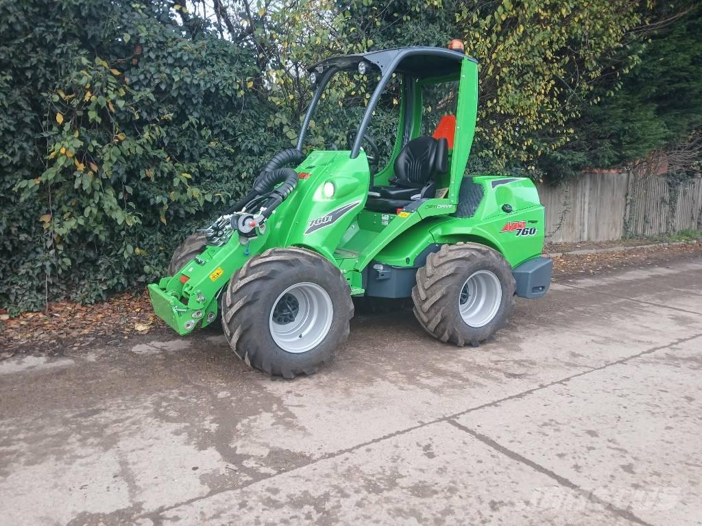 Avant 760i Multifunkcionālie iekrāvēji