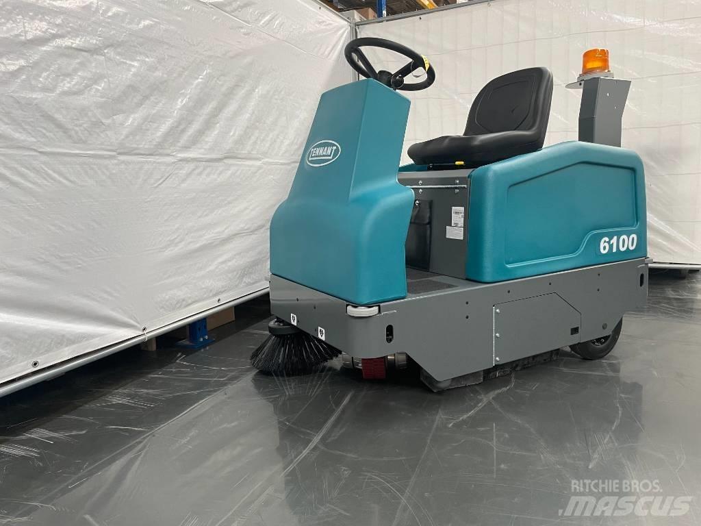 Tennant 6100 Ielu tīrīšanas mašīnas
