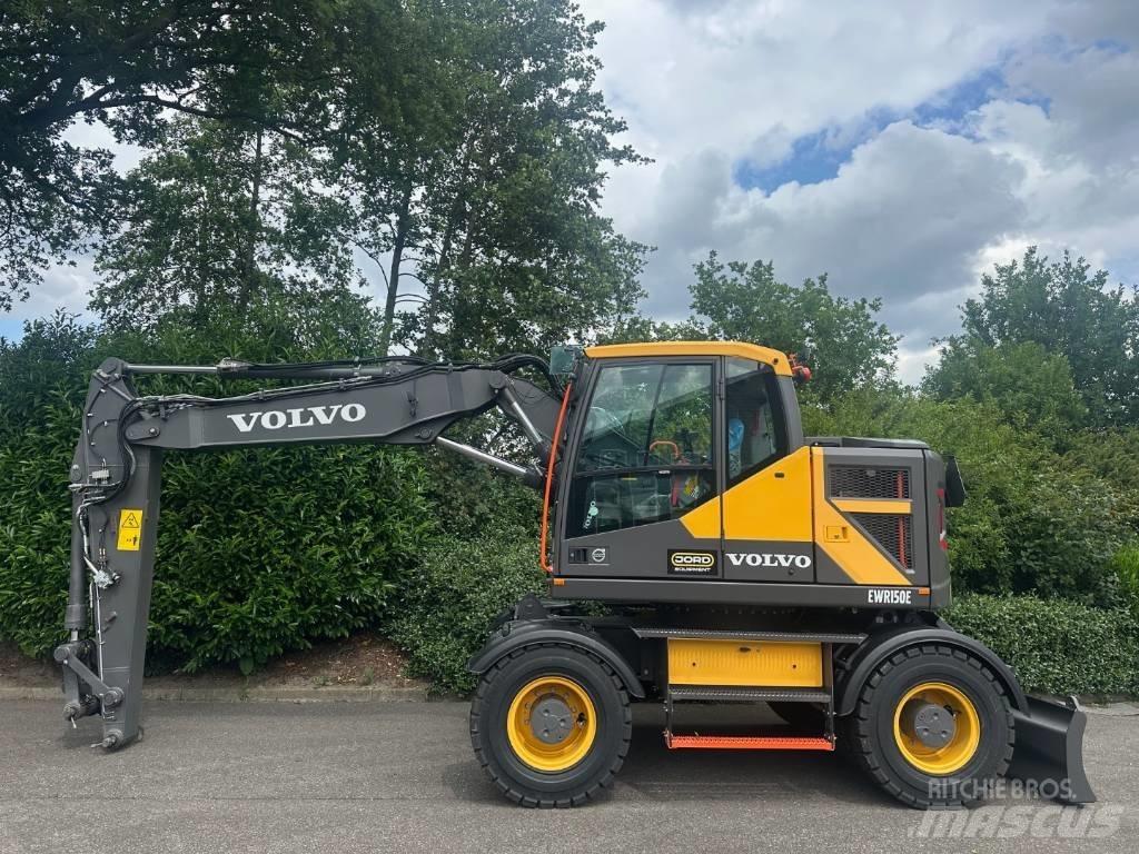 Volvo EWR 150 E Ekskavatori uz riteņiem