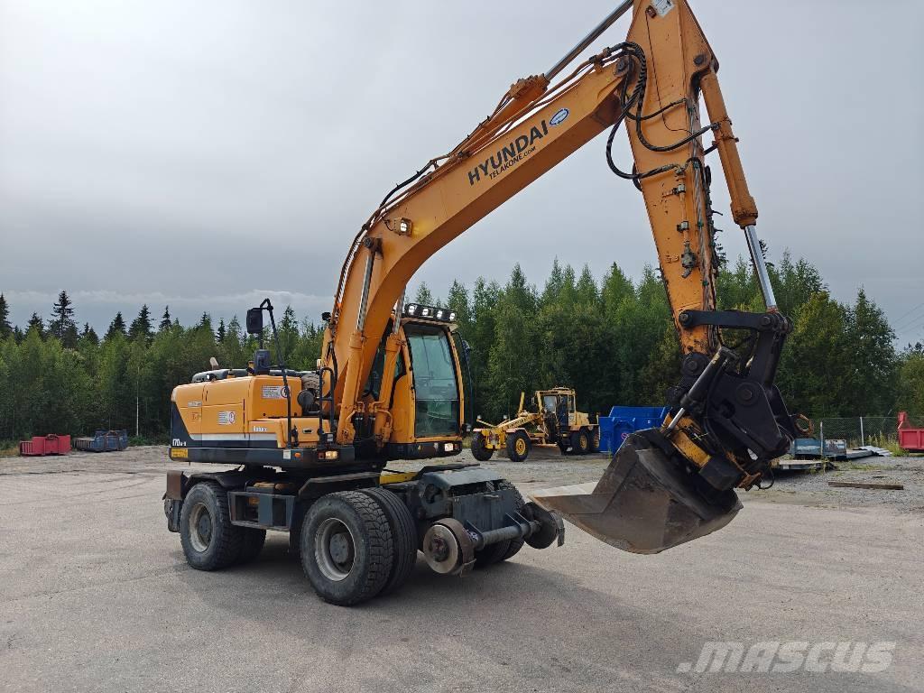 Hyundai R170-W9 Ekskavatori uz riteņiem