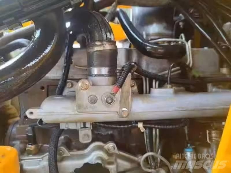 JCB 3 CX Ekskavatori-iekrāvēji